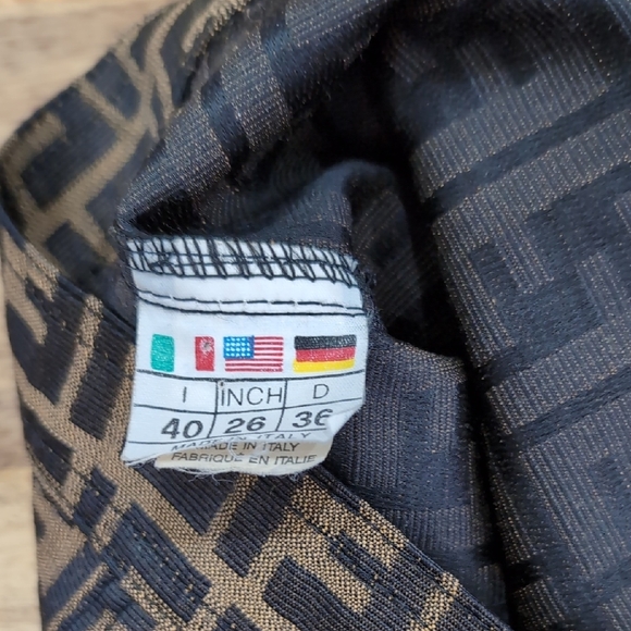 Vintage 2000s Fendi Black and Brown Logo Vest US 2/4 IT 40 Y2K - Picture 8 of 9